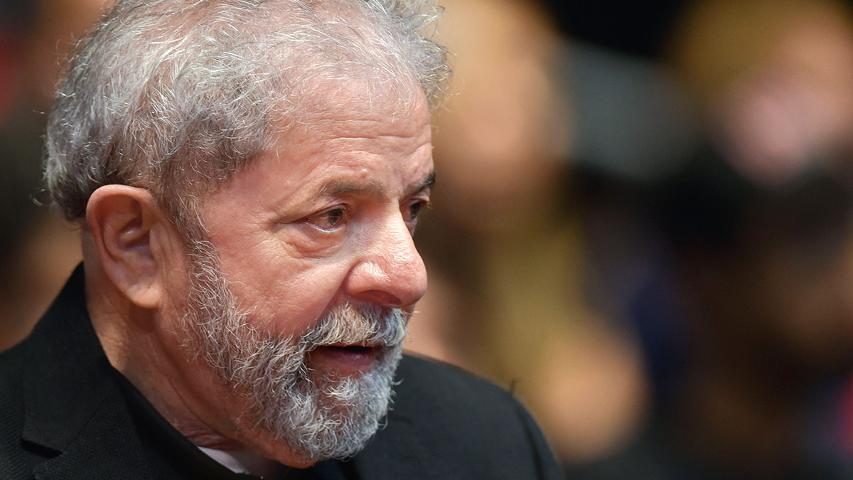 Com medo de investigações, Lula reforça defesa