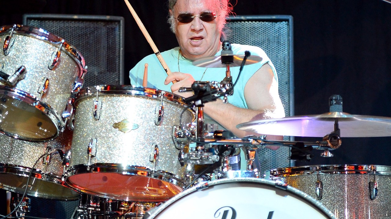 O baterista da banda Deep Purple, Ian Paice, durante show em Las Vegas, EUA