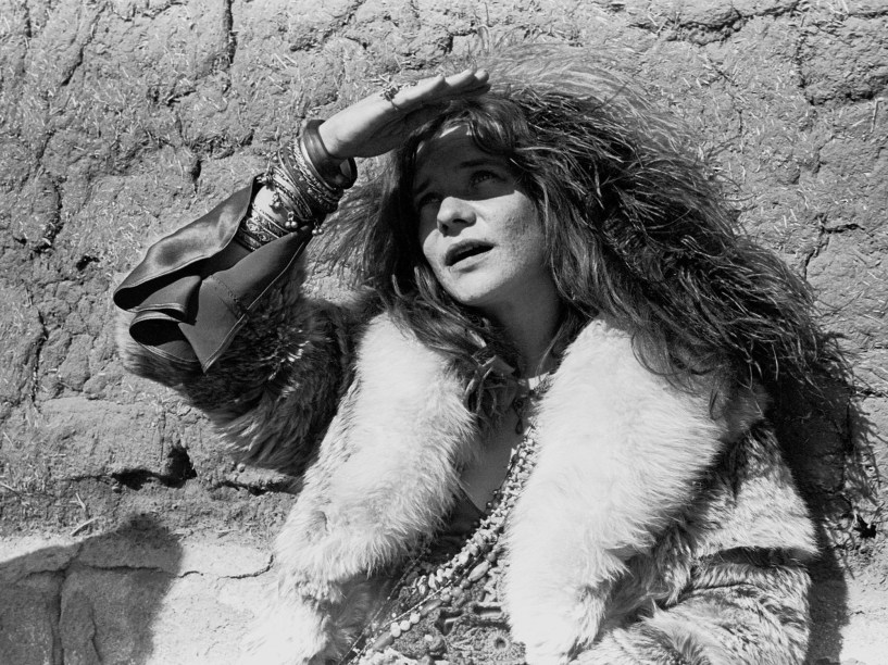 Galeteria Metrópolis - Não tem como falar de rock feminino sem falar da  rainha Janis Joplin. Uma das vozes mais emblemáticas da música internacional.  A cantora nasceu em 1943 em Port Arthur.