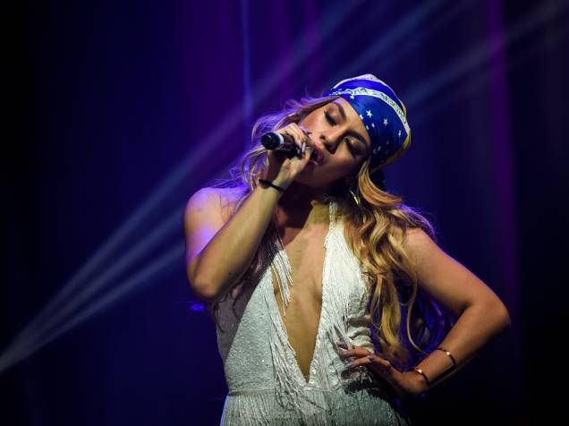 A cantora Dinah Jane Hansen durante show do grupo Fifth Harmony, em São Paulo