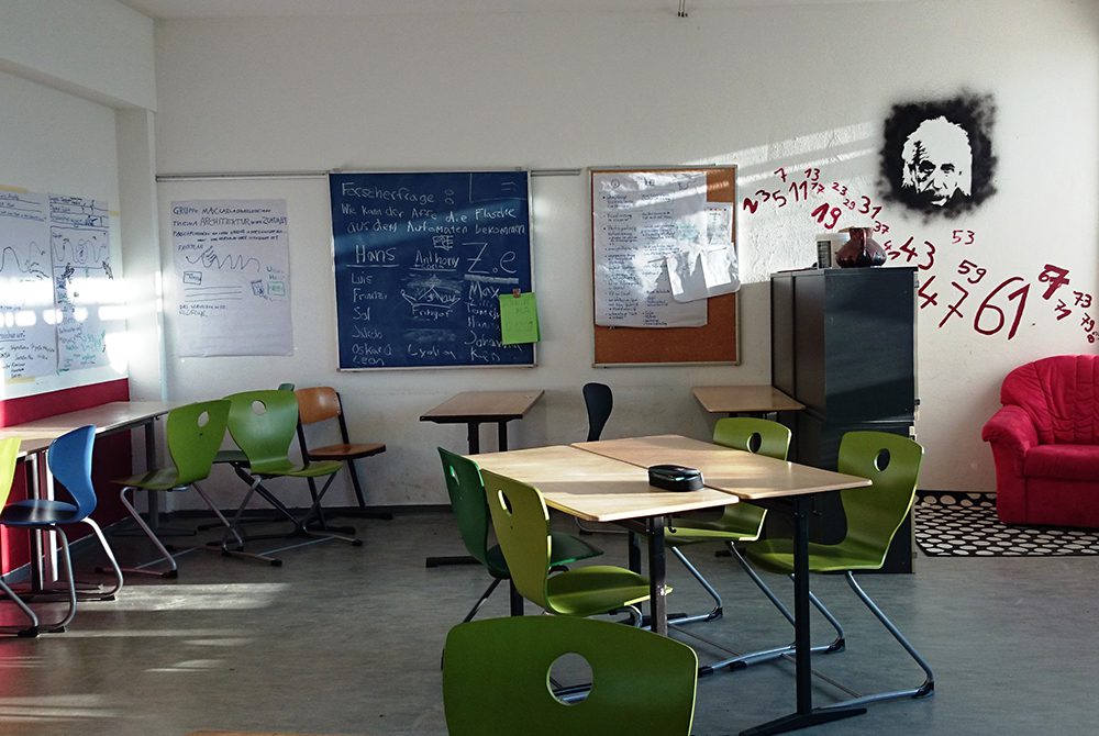 Sala de aula na Escola Evangélica de Berlim