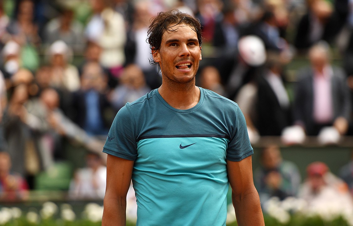 Espanhol Rafael Nadal comemora vitória contra o argentino Facundo Bagnis do quinto dia de Roland Garros