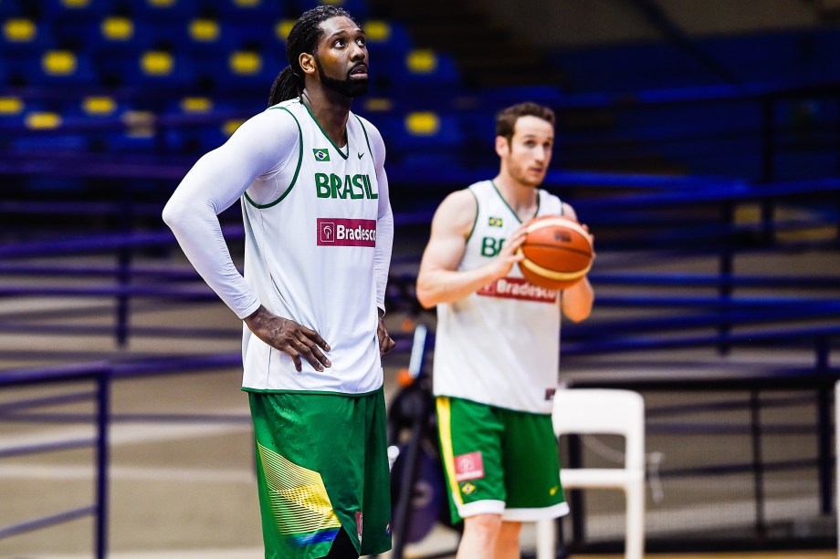 Seleção brasileira de basquete corta americano para Rio-2016