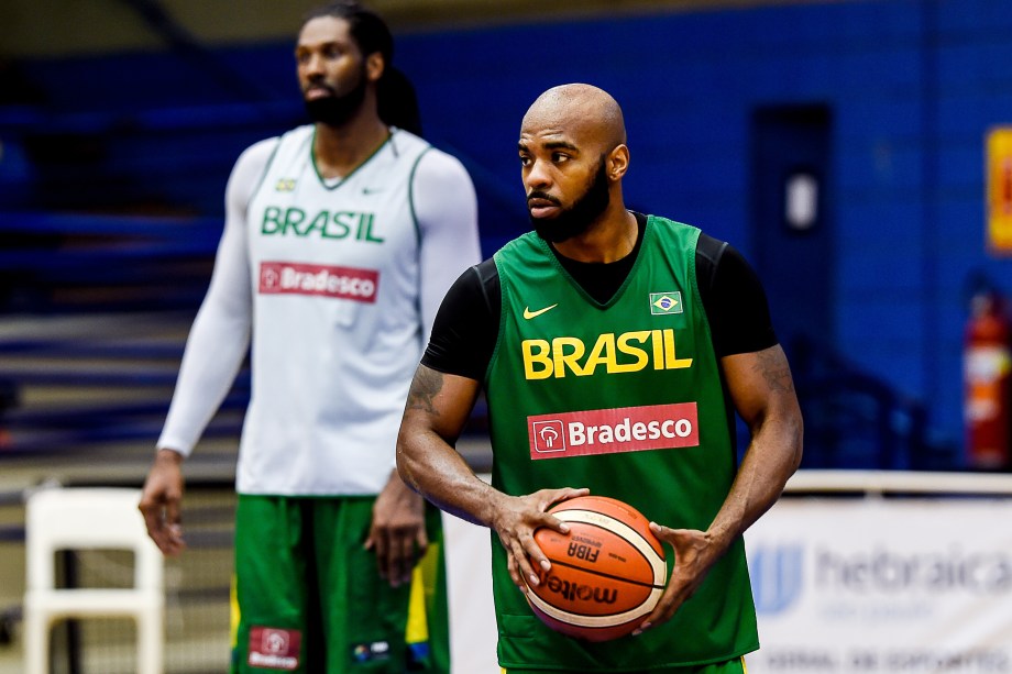 Seleção brasileira de basquete corta americano para Rio-2016