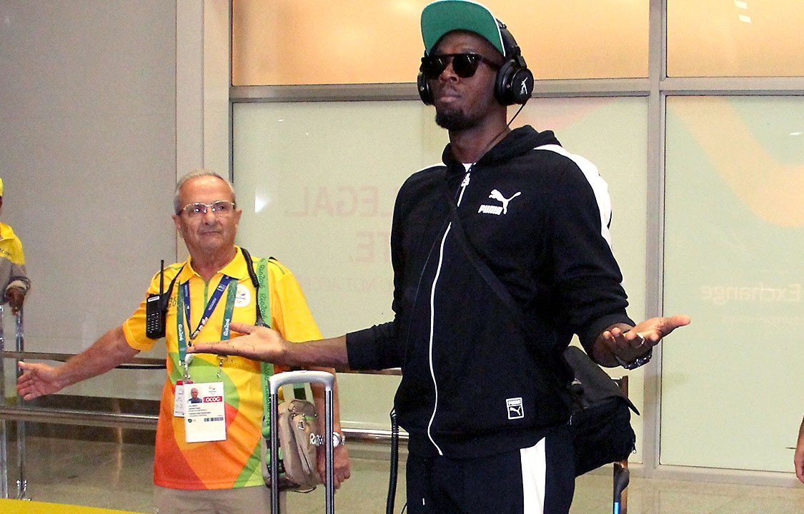 O velocista jamaicano, Usain Bolt, chega ao Brasil para as Olimpíadas do Rio de Janeiro