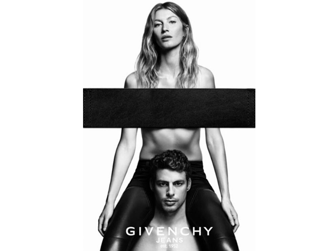Gisele Bündchen e Cauã Reymond posam para a campanha da linha de jeans da Givenchy
