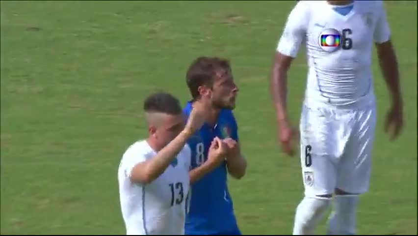 Uruguai vence e elimina Itália