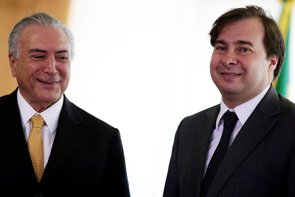 Temer se reúne com Rodrigo Maia, novo presidente da Câmara