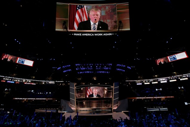 Donald Trump fala ao vivo, após ser nomeado candidato à presidência dos Estados Unidos pelo partido Republicano