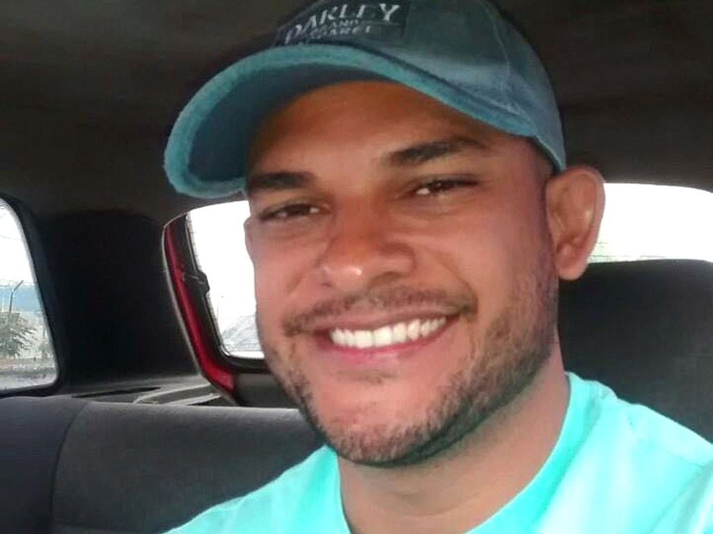 Sargento Ericson, morto por bandidos nesta quinta-feira (23), no Rio de Janeiro
