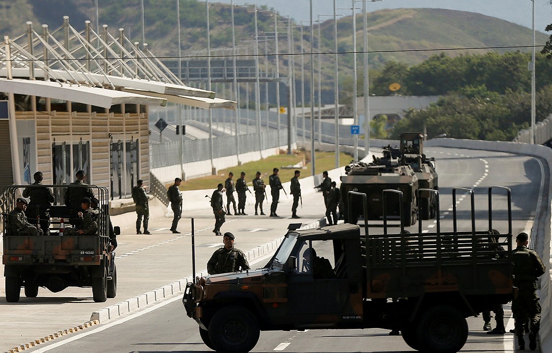 Exército faz treinamento para Olimpíada no Rio de Janeiro