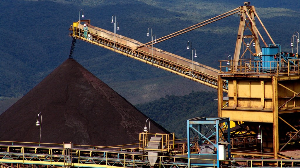 Pilha de minério de ferro na Mina Gongo Soco, em Barão de Cocais, Minas Gerais