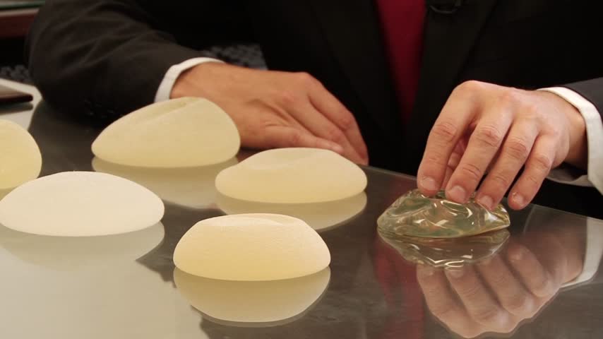A evolução da prótese de silicone