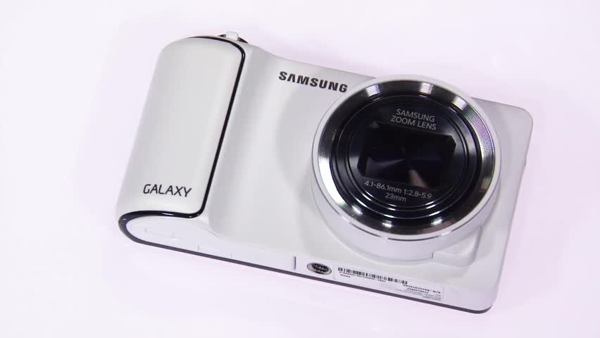 Galaxy Camera: uma mistura de câmera fotográfica e smartphone