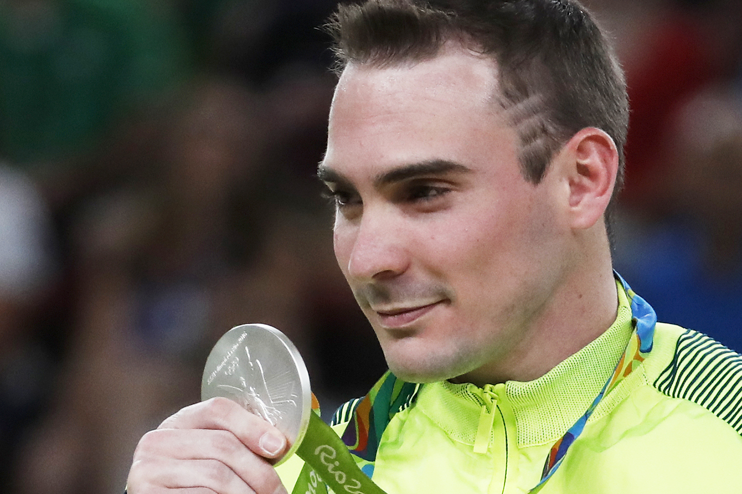 Ouro player. Марко Занетти. Ахеда Занетти