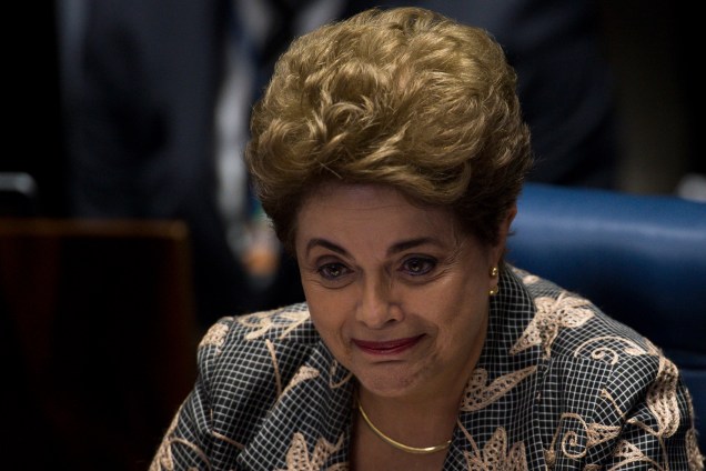 A presidente afastada Dilma Rousseff faz sua defesa diante dos Senadores durante sessão de julgamento do impeachment - 29/08/2016