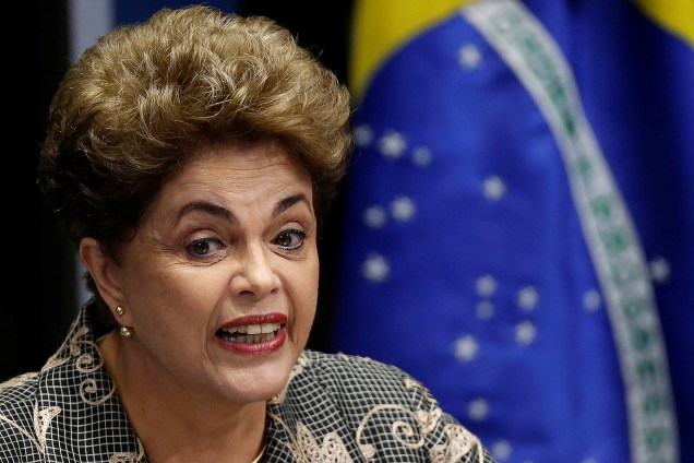 A presidente afastada Dilma Rousseff faz sua defesa na sessão de votação do julgamento final do processo de impeachment, no plenário do Senado - 29/08/2016