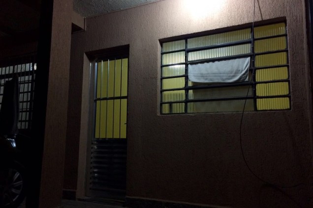 Casa onde sogra de Bernie Ecclestone foi encontrada, em Cotia, na Grande São Paulo