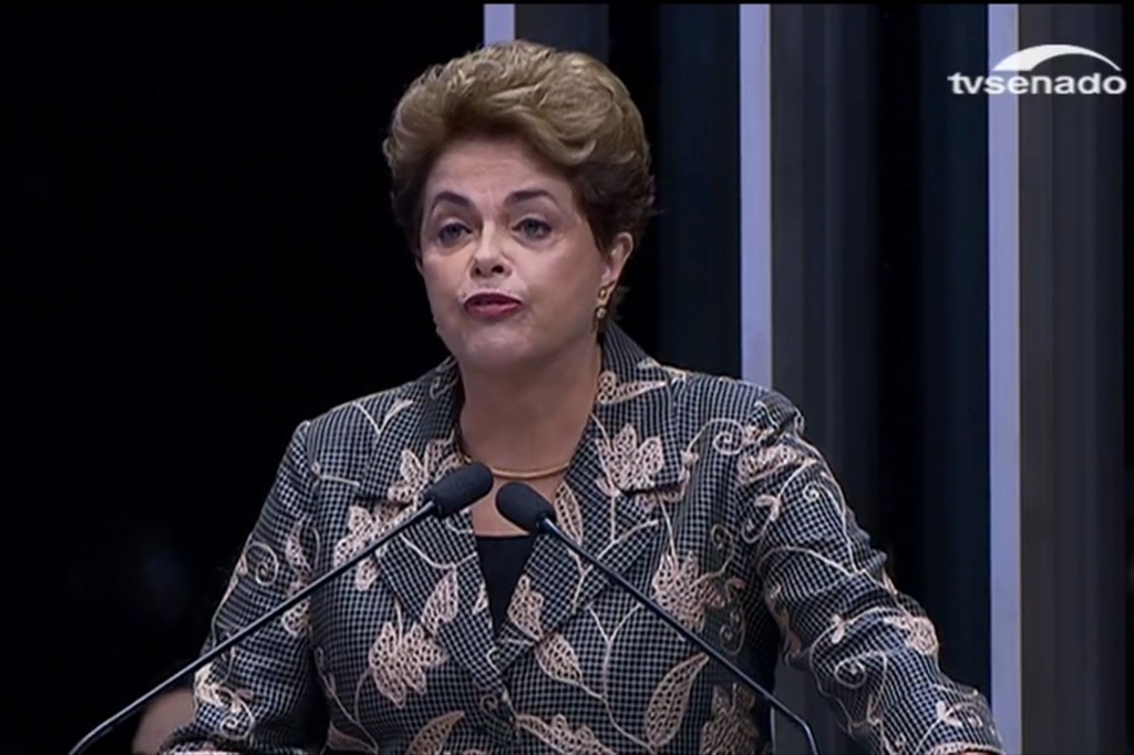 Dilma Rousseff realiza discurso de defesa no plenário do Senado