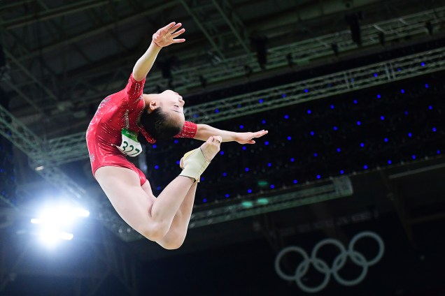 A ginasta chinesa Wang Yan, durante sua apresentação, nas premilinares da ginástica artística, relizada na Arena Olímpica, no Rio de Janeiro - 07/08/2016