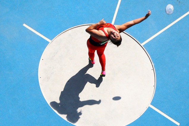A atleta chinesa, Chen Yang durante a final de arremesso de disco na Rio 2016
