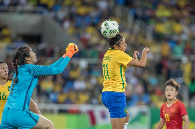 Lance no jogo entre Brasil e China no Engenhão, no Rio