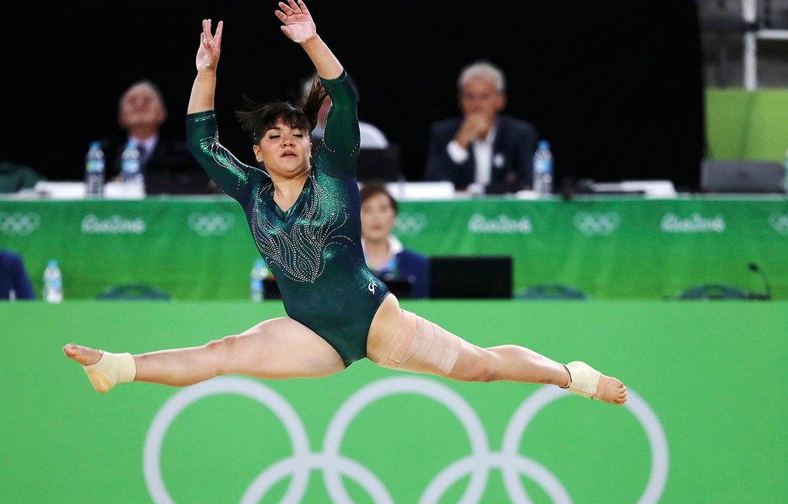 A ginasta mexicana, Alexa Moreno, durante apresentação no solo, na Olimpíada Rio 2016