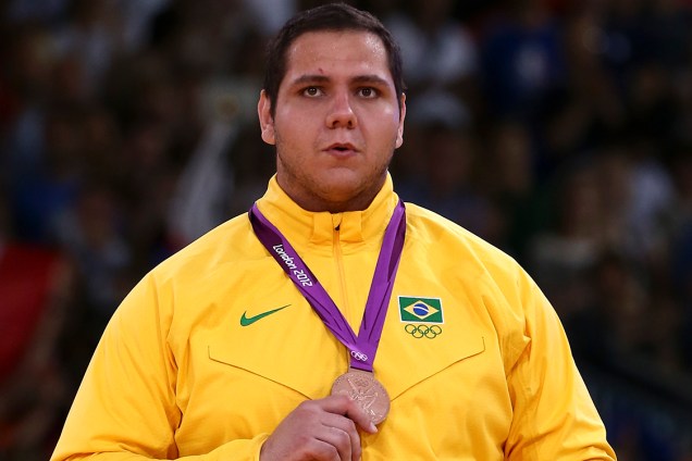 A medalha de bronze de Baby na Rio-2016 é sua segunda conquista olímpica. Quatro anos atrás, nos Jogos de Londres, o judoca também ficou com o bronze e a honra de ser o primeiro brasileiro a conquistar uma medalha na categoria peso pesado do judô em uma olimpíada. O atleta também ganhou a medalha de prata nos Jogos Pan-Americanos de Guadalajara, em 2011.