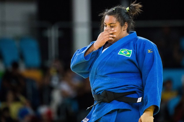 A judoca Maria Suelen perde a luta contra a sul-coreana Kim Min-jeong na fase oitavas de final na categoria meio pesado - 12/08/2016