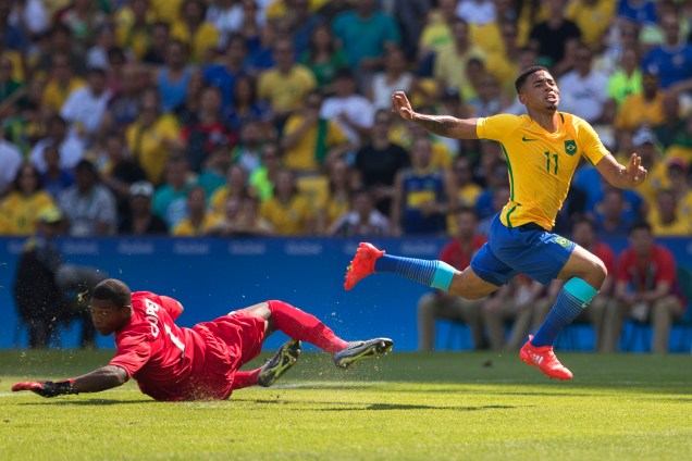 O jogador Gabriel Jesus durante partida entre Brasil e Honduras, válida pelas semifinais do torneio olímpico de futebol masculino, realizada no Estádio do Maracanã - 17/08/2016