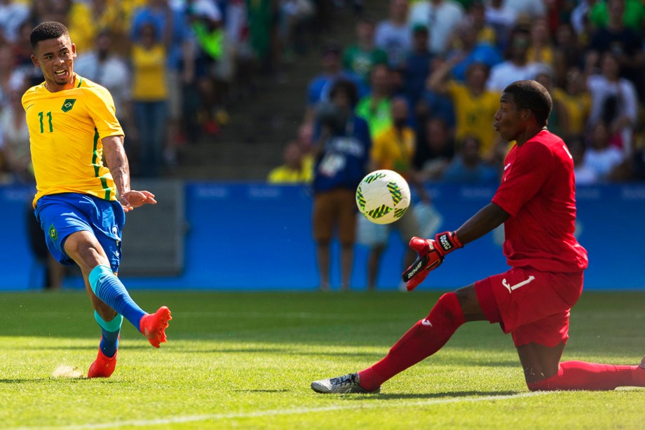 Brasil goleia Honduras e buscará ouro inédito no futebol