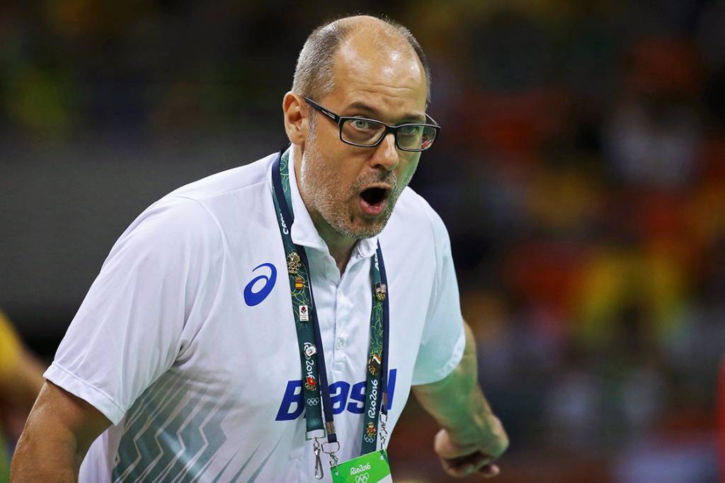 O gringo que elevou o nível do handebol nacional