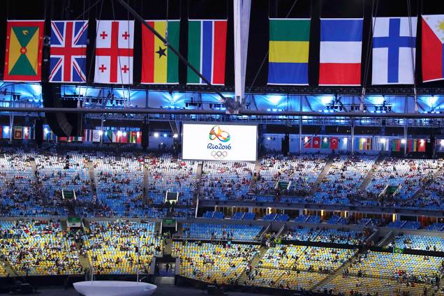 Público começa a chegar ao Estádio do Maracanã, para a cerimônia de abertura dos Jogos Olímpicos Rio-2016 - 05/08/2016
