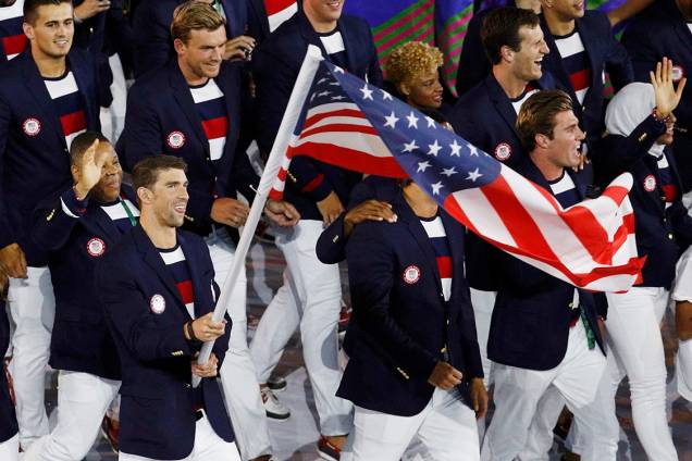 Delegação dos Estados Unidos durante a cerimônia de abertura dos Jogos Olímpicos Rio 2016, no estádio do Maracanã