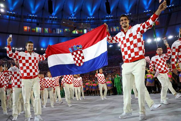 Delegação da Croácia durante a cerimônia de abertura dos Jogos Olímpicos Rio 2016, no estádio do Maracanã