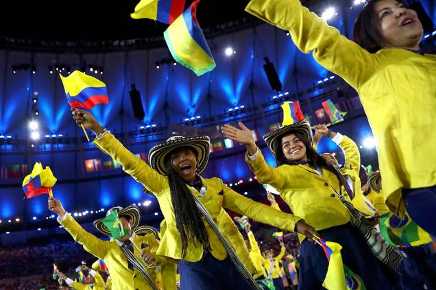 Delegação do Colômbia durante a cerimônia de abertura dos Jogos Olímpicos Rio 2016, no estádio do Maracanã