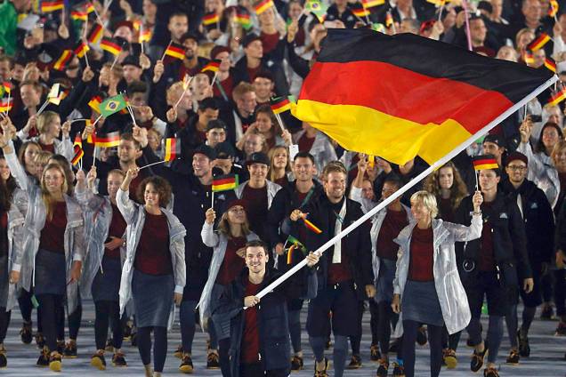 Delegação da Alemanha durante a cerimônia de abertura dos Jogos Olímpicos Rio 2016, no estádio do Maracanã