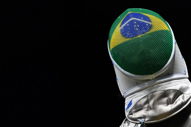 A brasileira Tais Rochel, durante confronto de qualificação na esgrima feminina, categoria florete, na Arena Carioca 3 - 10/08/2016