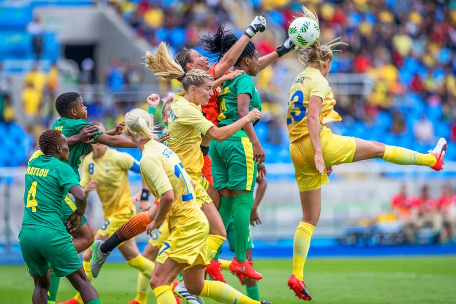 Suécia estreia com vitória no futebol feminino da Rio-2016 ...