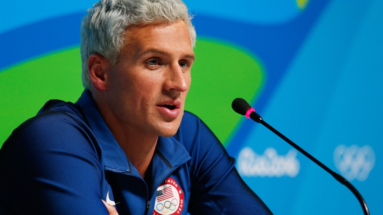 O nadador americano Ryan Lochte em entrevista coletiva durante a Rio-2016