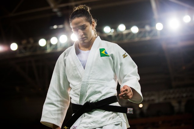 A judoca Mayra Aguiar vence a australiana Miranda Giambelli, em luta válida pelas oitavas-de-final do judô feminino, na Arena Carioca 2 - 11/08/2016