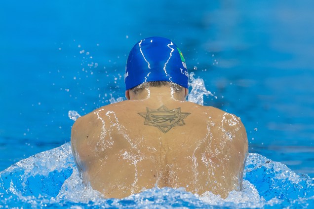 O nadador Tales Cerdeira durante classificação dos 200m nado peito - 09/08/2016