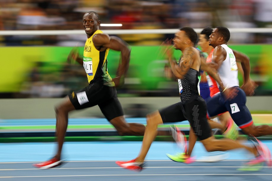 O jamaicano Usain Bolt durante a semifinal dos 100m rasos, nas Olimpíadas Rio 2016