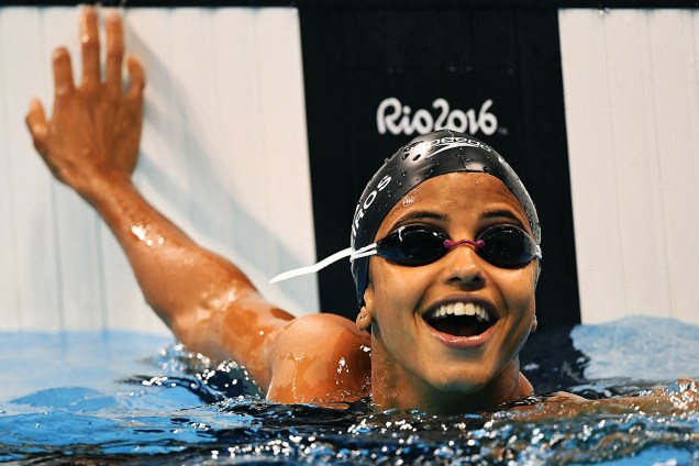 Brasileira Etiene Medeiros compete 100m freestyle no Estádio Aquático Olímpico, no Rio de Janeiro