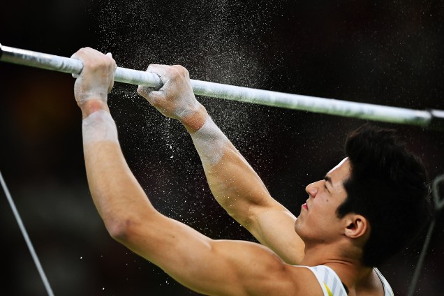 O ginasta Arthur Nory durante a final do individual geral masculino, nos Jogos Olímpicos Rio 2016