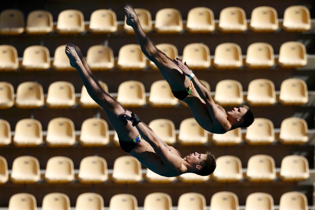 Atletas treinam para a modalidade de saltos ornamentais sincronizados para a Rio 2016 - 01/08/2016