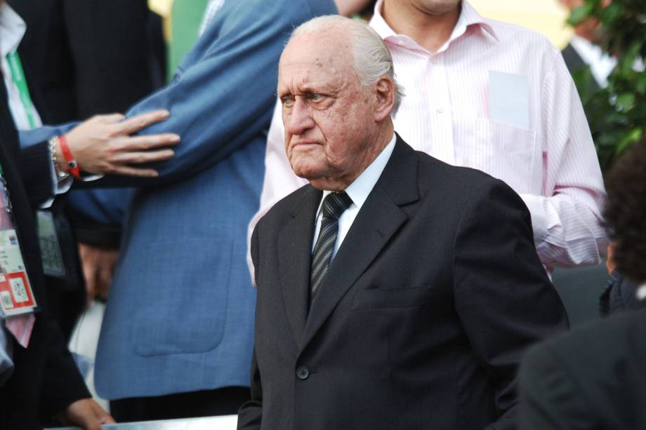 João Havelange chegando ao Estádio Commerzbank Arena, para assistir o jogo do Brasil contra o França, pelas quartas-de-final da Copa do Mundo de Futebol - 2006