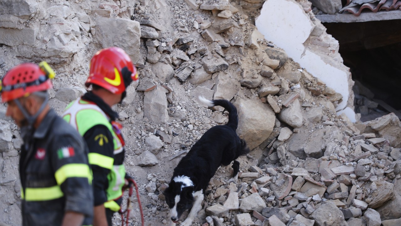 Terremoto atinge a região central da Itália