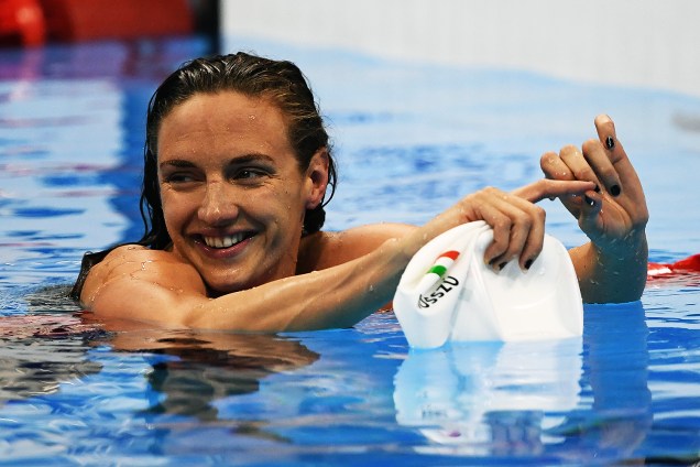 Katinka Hosszu vence prata na natação
