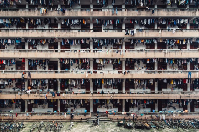 Fotógrafo registra vida cotidiana em uma universidade na China